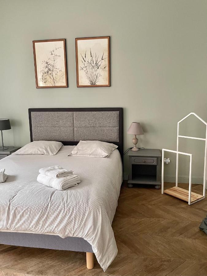 La Bateliere, Appartement Mer Avec Patio Prive 메르레뱅 외부 사진