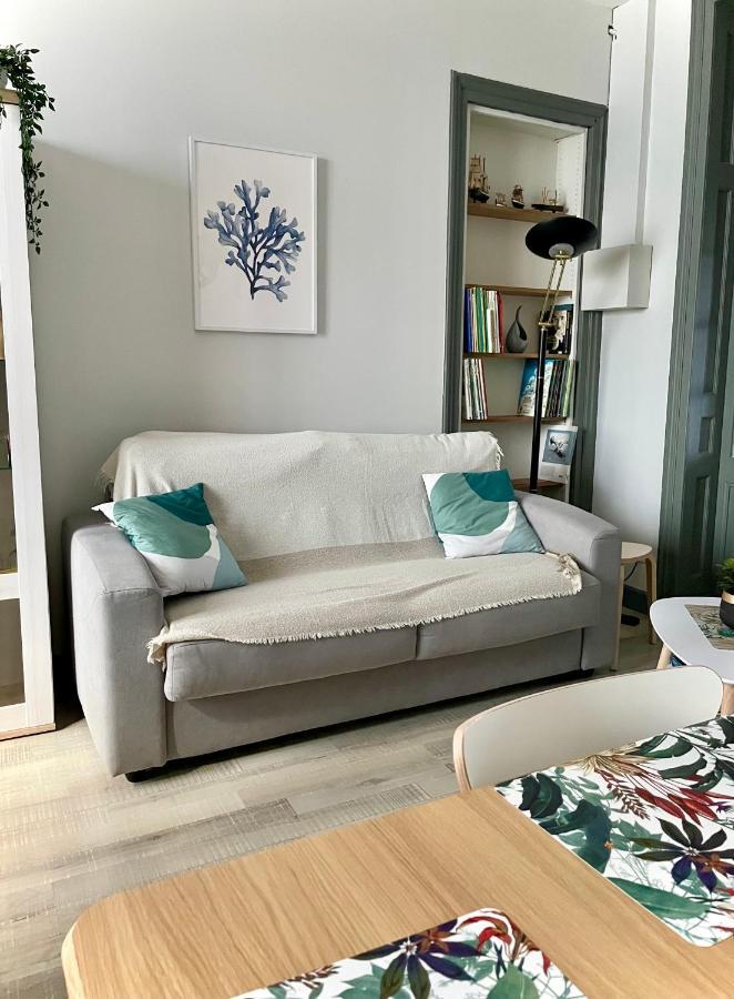 La Bateliere, Appartement Mer Avec Patio Prive 메르레뱅 외부 사진